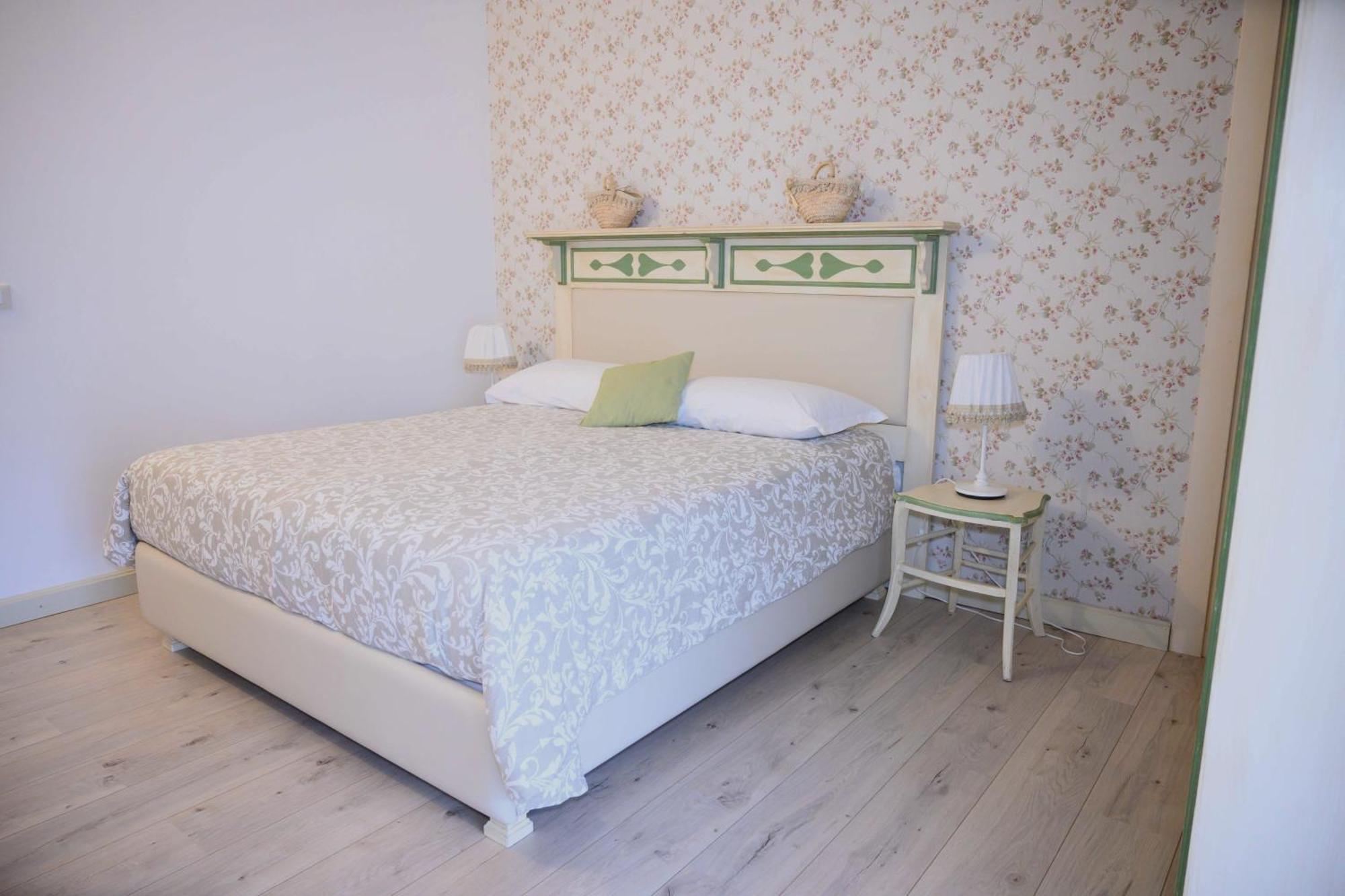 Etna Casa Del Sole Bed & Breakfast Nicolosi Exterior photo